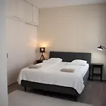 Stylish & Brand New 1 Bdr In Old Town Lägenhet *