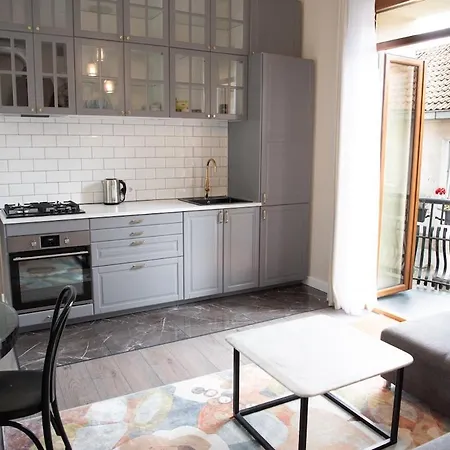 Apartment Stylish & Brand New 1 Bdr In Old Town