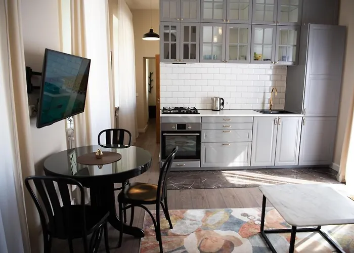 Apartment Stylish & Brand New 1 Bdr In Old Town